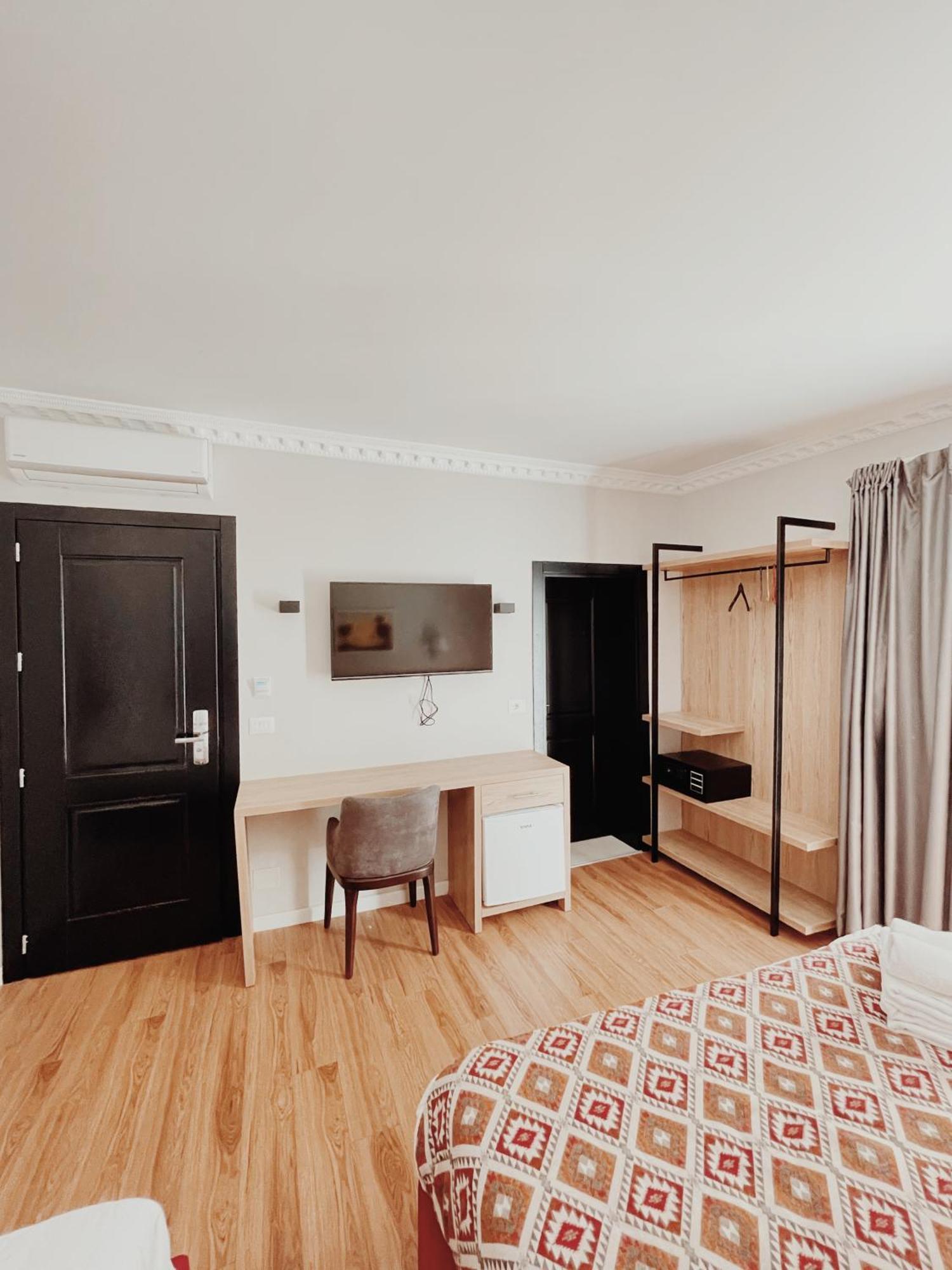 Ruby Palace Vlore Luaran gambar