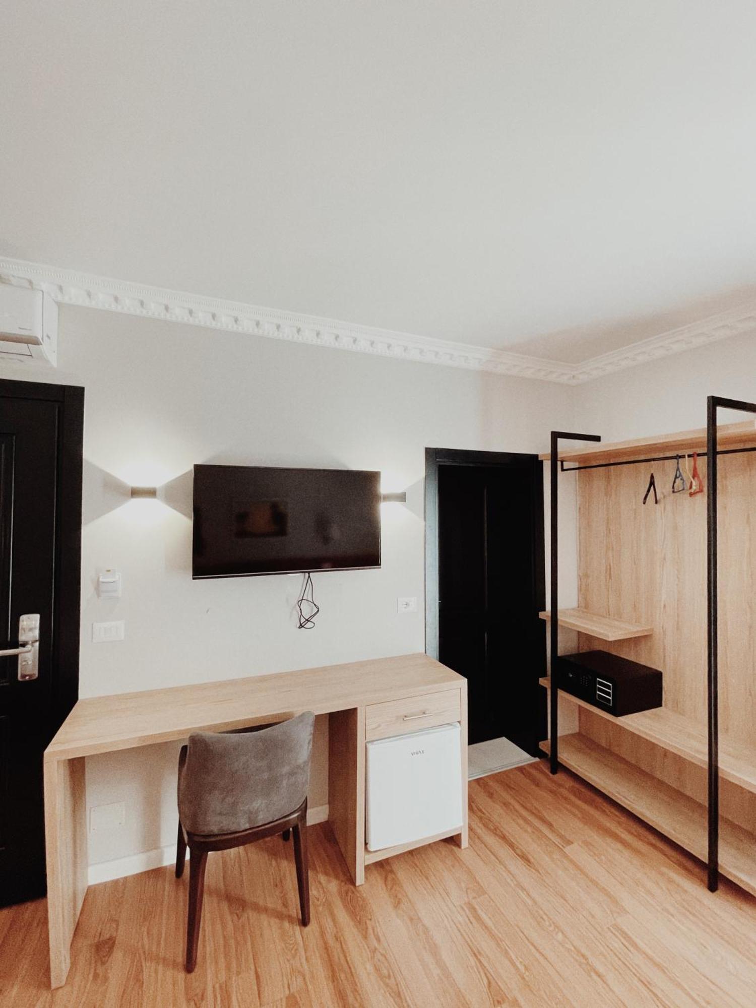 Ruby Palace Vlore Luaran gambar