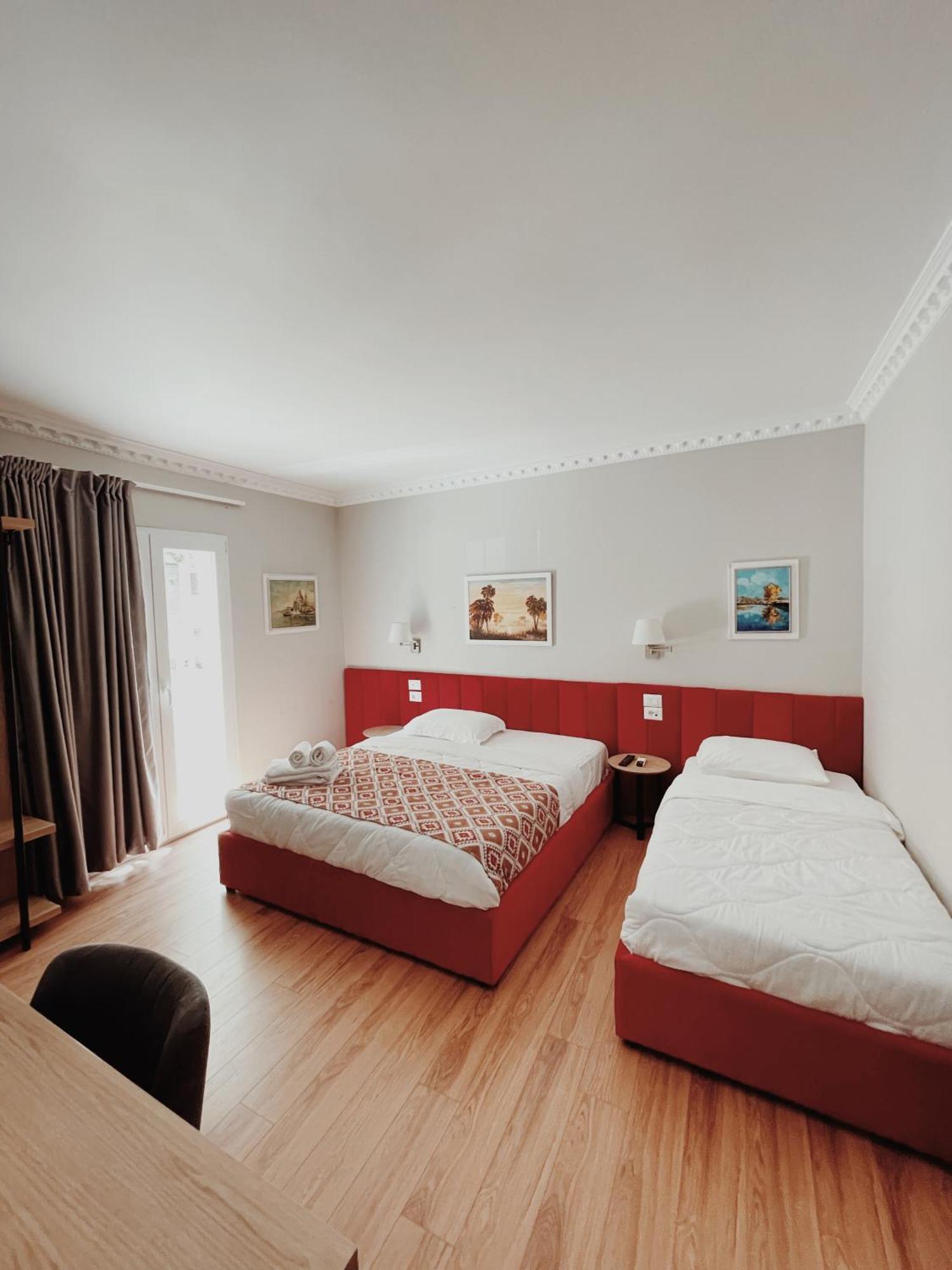 Ruby Palace Vlore Luaran gambar