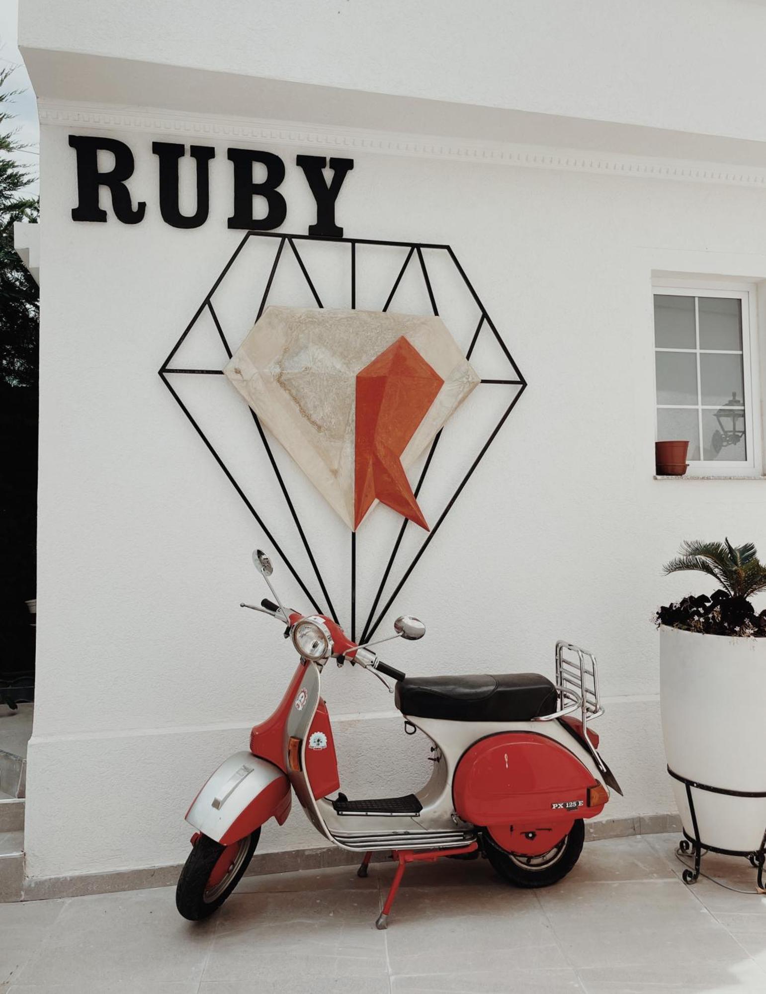 Ruby Palace Vlore Luaran gambar
