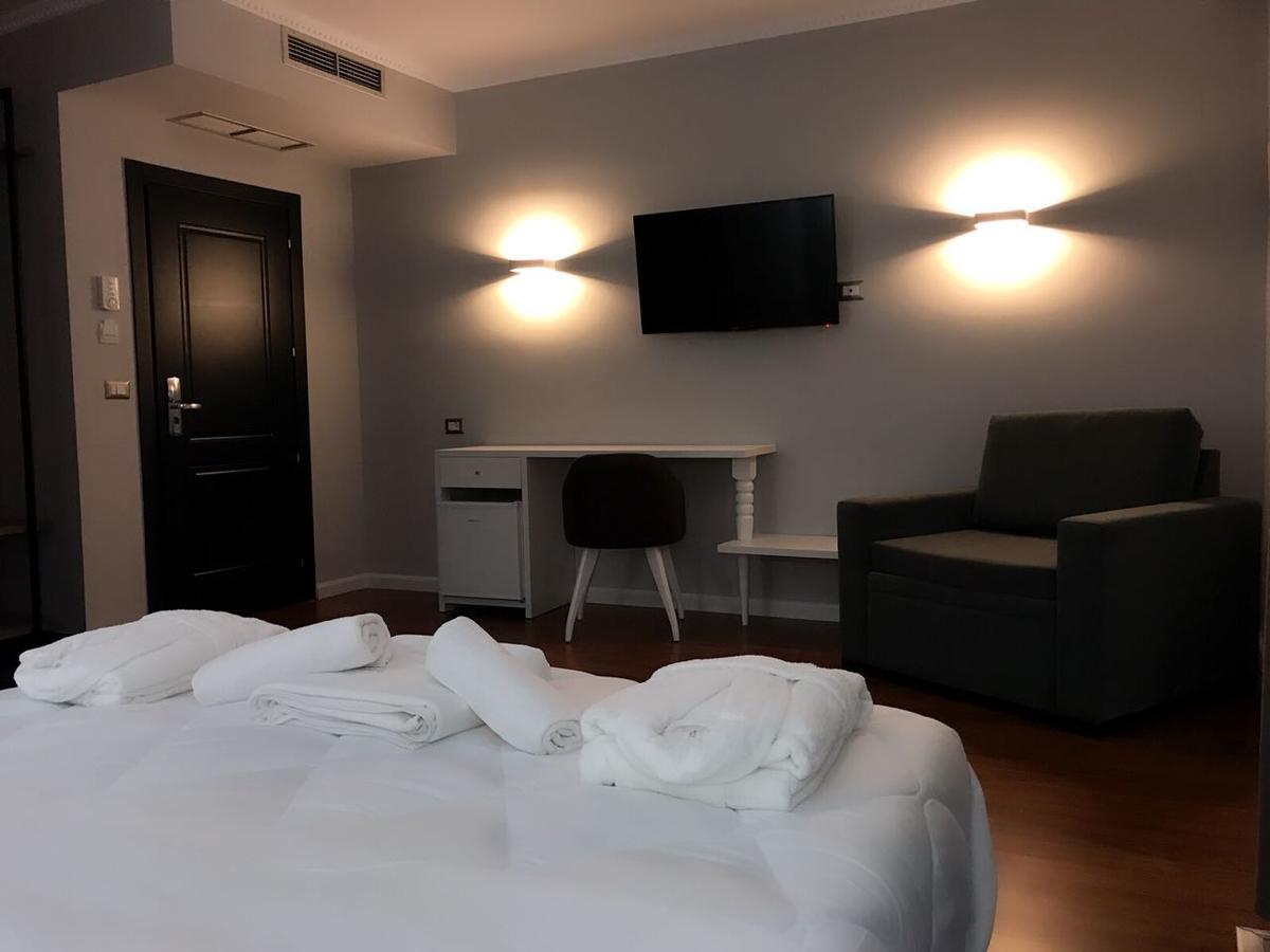 Ruby Palace Vlore Luaran gambar